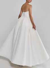 Ball Gown Strapless Sleeveless Floor Length Satin With Pockets Bride Wedding Dress Swd13158