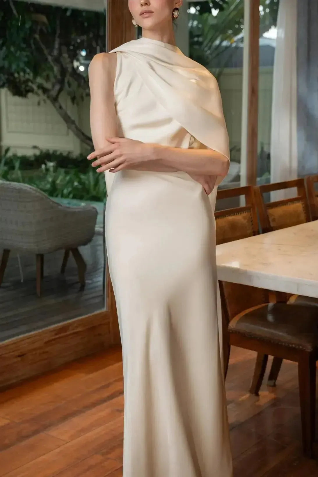 Trumpet Mermaid High Neck Cape Sleeves Floor Length Crepe Satin Bride Wedding Dress Swd13169
