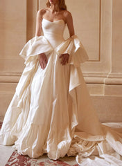 Ball Gown Strapless Sleeveless Royal Taffeta Wedding Dresses Swd13270