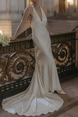Ball Gown Plunge Neck Sleeveless Chapel Train Crepe Satin Bride Wedding Dress Swd13137