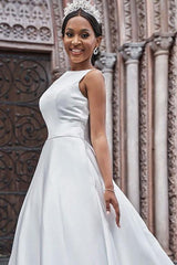 A Line Back Hole Wedding Dress With Pockets