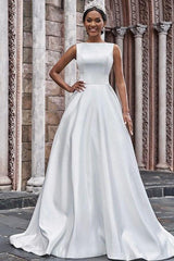 A Line Back Hole Wedding Dress With Pockets