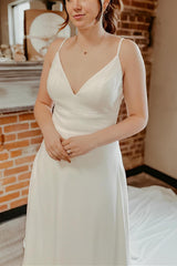 A Line Chiffon Wedding Dress With Court Train