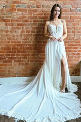 A Line Lace Spaghetti Straps Sleeveless White Wedding Dress Bridal Gown With Split Train