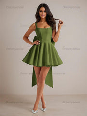 A-Line Square Neck Pleated Homecoming Dresses Mini Cocktail Dress with Bow