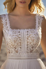 A Line Square Neckline Sleeveless Sweep Train Chiffon/Lace Wedding Dress
