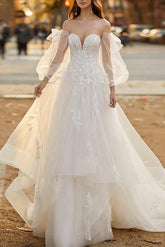 A Line Sweetheart Long Sleeves Sweep Train Lace/Tulle Wedding Dress With Lace