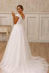 A Line Tulle Lace V Neck Sleeveless White Wedding Dress Bridal Gown With Appliques