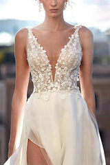 A Line V Neck Sleeveless Tulle Wedding Dress With Appliques Lace