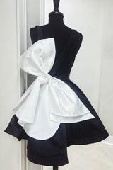 Black Homecoming Dress A Line Short Prom Dress With Bow