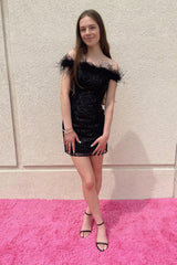 Black Homecoming Dress Sequin Feathered Tight Short Prom Dress