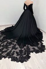 Black Prom Dress A Line V Neck Lace Off The Shoulder Sleeves Beading Sequined Cathedral Train Satin Ball Gown Formal Dress