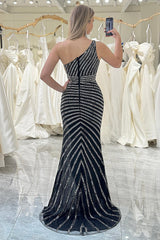 Black Sequins Waist Cut-Out Prom Dress with Slit