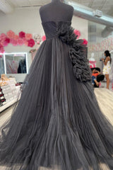 Black Sweetheart Prom Dress A-Line Long Tulle Evening Dress with Ruffles