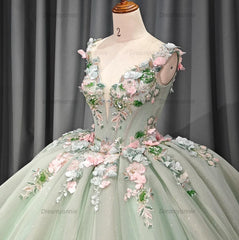 Blush Green Quinceanera Dress V Neck Ball Gown Sweet 16 Dress
