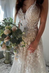 Boho A-Line Ivory Spaghetti Straps Long Wedding Dress with Appliques