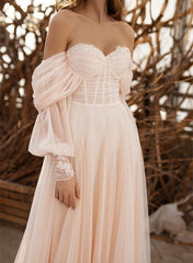 Boho A Line Sweetheart 3/4 Sleeves Sweep Train Tulle Bridal Gowns