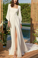 Boho Square Neckline Wedding Dress With Long Sleeves and Chiffon Court Train