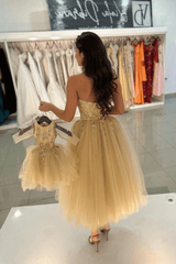 Champagne Prom Dress A Line Sweetheart Sleeveless Tea Length Tulle Formal Dress With Beadings