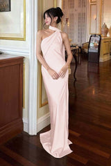 Champagne Sheath/Column Prom Dress Sleeveless Halter Neck Satin Formal Dress