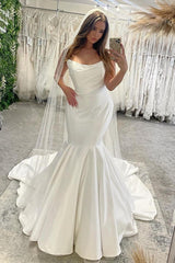 Charming Wedding Dress Strapless Mermaid Satin Bridal Dress