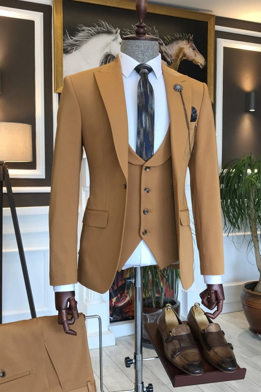 Chic Caramel Peaked Lapel 3 Piece Prom Suit
