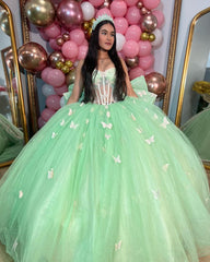 Chic & Modern Ball Gown Sweetheart Neck 3D Butterfly Appliques Bow Knot Mint Green Tulle Princess Evening Party Gown Quinceanera Dress For Sweet 16