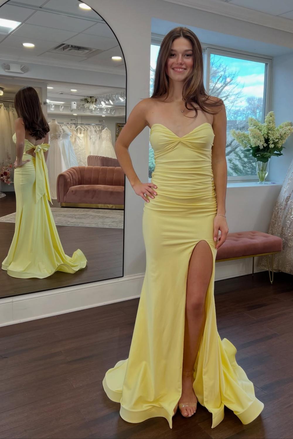 Classic Mermaid Sweetheart Yellow Long Prom Dress With Split Front Open Back Formal Evening Gown