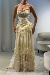 Yellow A Line Prom Dress Sleeveless Sweetheart Formal Dress With Lace Appliques