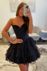 Dreamyannie Black Corset A Line Homecoming Dresses Short Cocktail Dresses With Ruffles