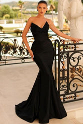 Dreamyannie Column Satin Prom Dress Sweetheart Sleeveless Black Formal Dress