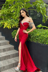 Dreamyannie Column Satin Sweetheart Sleeveless Red Prom Dress Formal Dress With Rhinestone Slit
