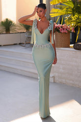 Dreamyannie Light Green Prom Dress Column V Neck Beaded Spaghetti Strap Sleeveless Satin Formal Dress