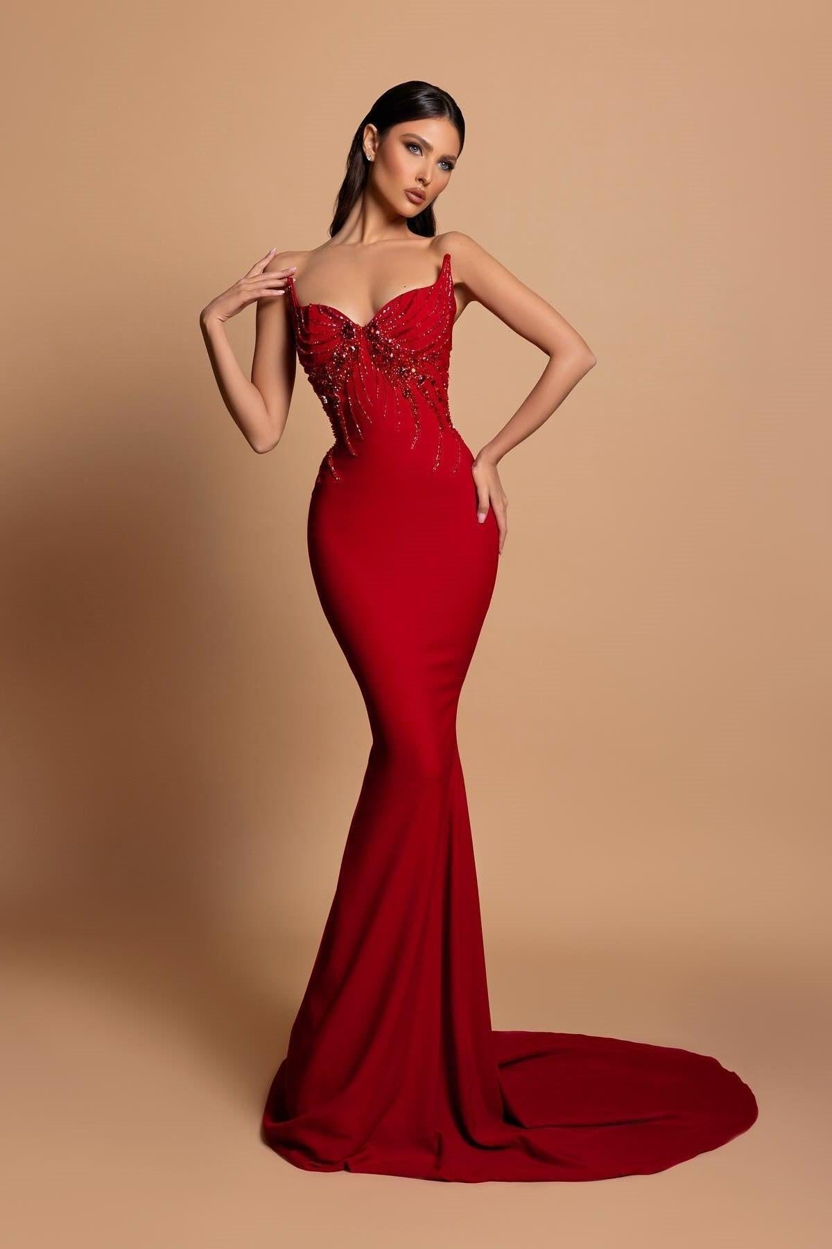 Dreamyannie Satin Sleeveless Mermaid Sweetheart Rhinestone Formal Dress