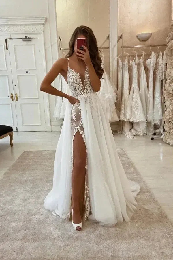 Dreamyannie Spaghetti Straps Wedding Dress A Line Tulle Bridal Dress with Lace Appliques