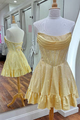 Dreamyannie Yellow Beaded Homecoming Dresses Strapless Short Corset Cocktail Dresses