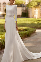 Elastic Satin Wedding Dress with A Line 3/4 Sleeves and Court Train