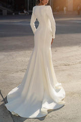 Elastic Satin/Sequined Wedding Dress Trumpet/Mermaid V Neck with Long Sleeves