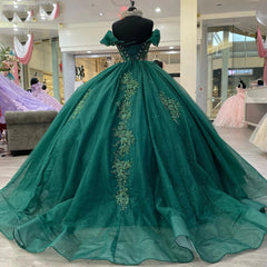 Elegant Ball Gown Off Shoulder Flower Lace Appliques Sweep Train Emerald Green Tulle Quinceanera Dress Princess Gown For Sweet 16