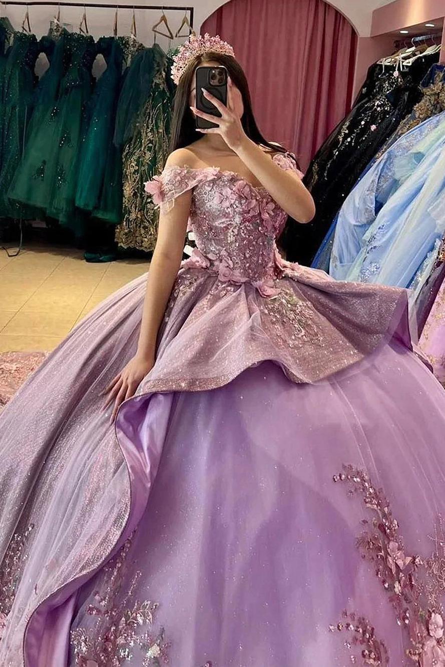 Elegant & Classic Ball Gown Off Shoulder Lace Appliqued Beaded Tiered Ruffles Lilac Tulle Quinceanera Dress Princess Birthday Party Gown For Sweet 16