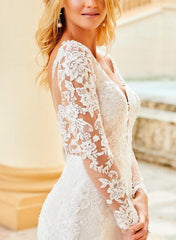 Elegant Lace/Tulle Wedding Dress with Long Sleeves and V Neck