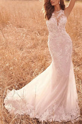 Elegant Lace/Tulle Wedding Dress with Trumpet/Mermaid Illusion Neck