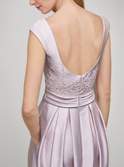 Elegant Scoop Sleeveless A line Long Mother Of the Bride Dresses with Lace & Pleats