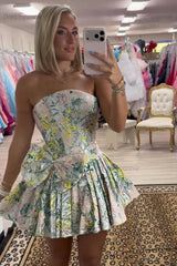 Floral Light Green Corset Strapless Short Homecoming Dress with Bow
