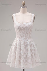 Floral White Beaded Lace Scoop Neck A-Line Short Homecoming Dress