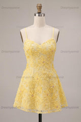 Floral Yellow A-Line Beaded Short Homecoming Dress