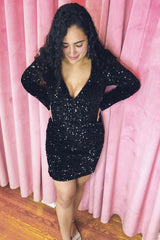 Fuchsia Homecoming Dress Sequin Long Sleeves Backless Tight Short Prom Dress