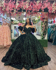 Glitter & Sparkly Ball Gown Off Shoulder Puff Sleeves Emerald Green Tulle Quinceanera Dress Princess Evening Party Gown For Sweet 16