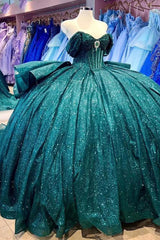 Glitter & Sparkly Ball Gown Off Shoulder Tiered Ruffles Emerald Green Tulle Quinceanera Dress Princess Party Gown For Sweet 16