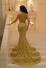 Gold Halter Neck Prom Dress Beaded Mermaid Evening Dress with Sweep Train